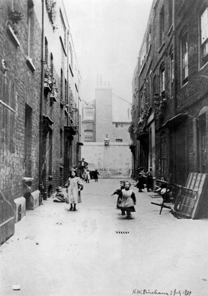 Favelas de Londres, 1899 de English School