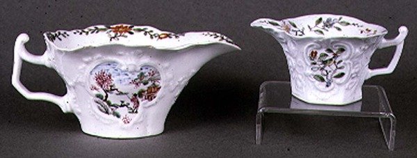 Worcester em forma de barco de molho oval e creme, esmalte decoração policromada, c.1750-55 (cerâmica) de English School