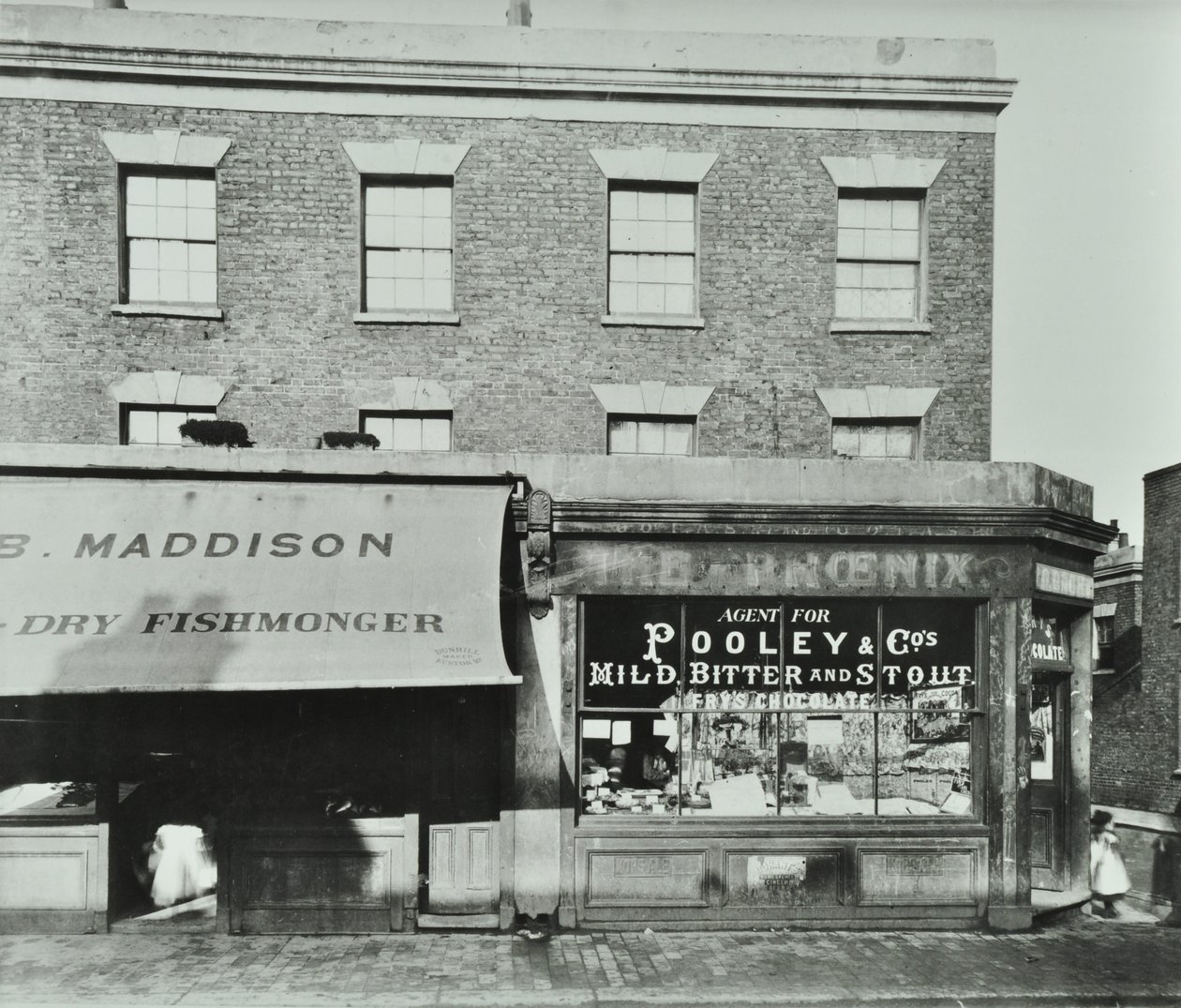 90-92 Albert Road, 1899 de English Photographer
