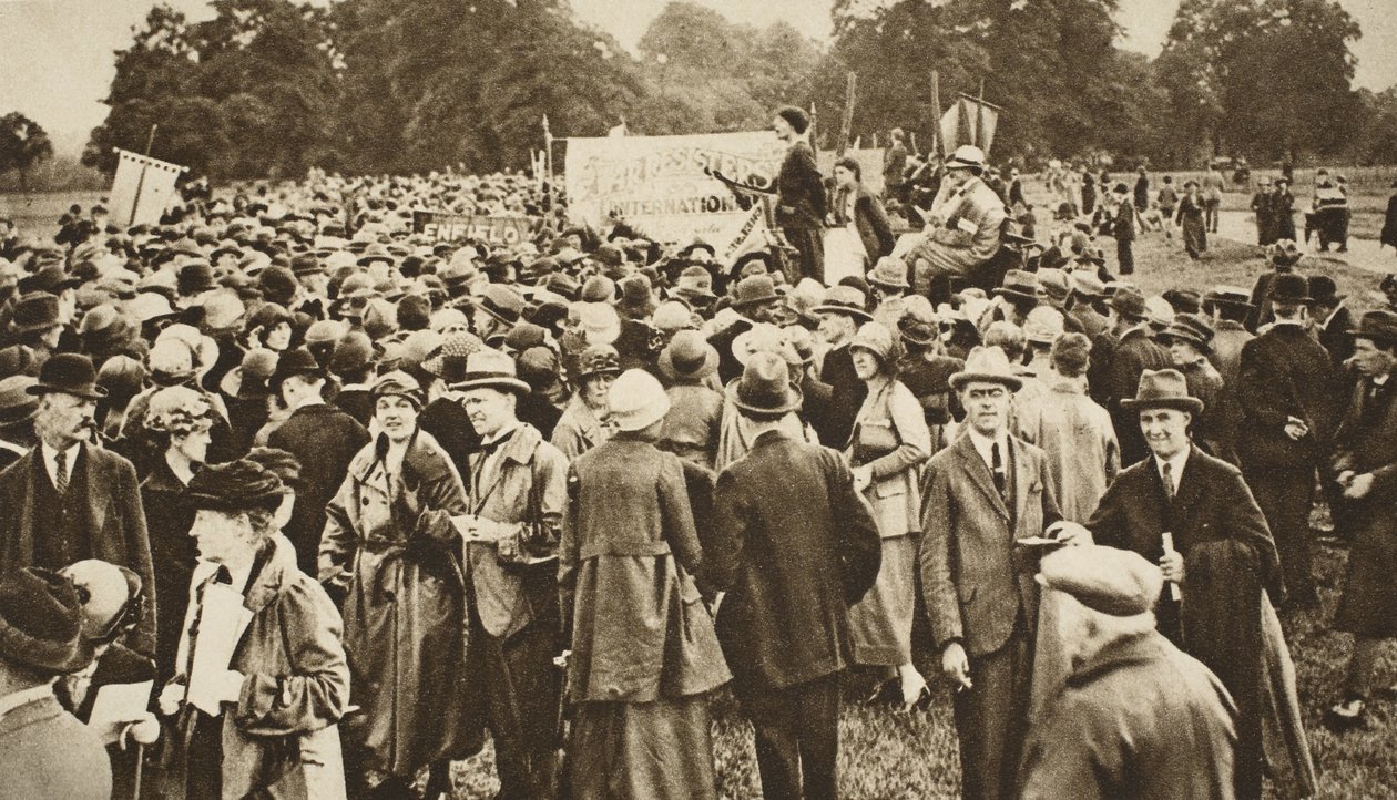 Reunião anti-guerra no Hyde Park (foto sépia) de English Photographer