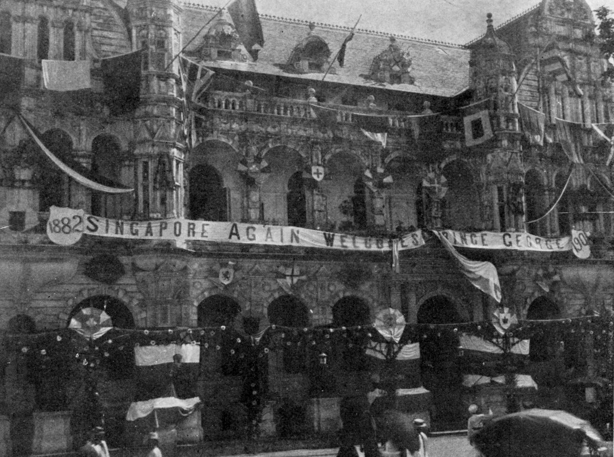 Decorações na Câmara Municipal, Singapura, ilustração do rei, 25 de maio de 1901 de English Photographer