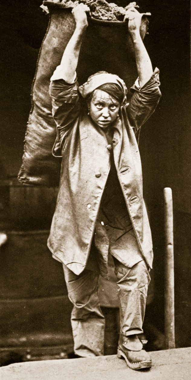 Entrega de carvão, impressão por Horace W. Nichols, c.1916 (fotogravura) de English Photographer