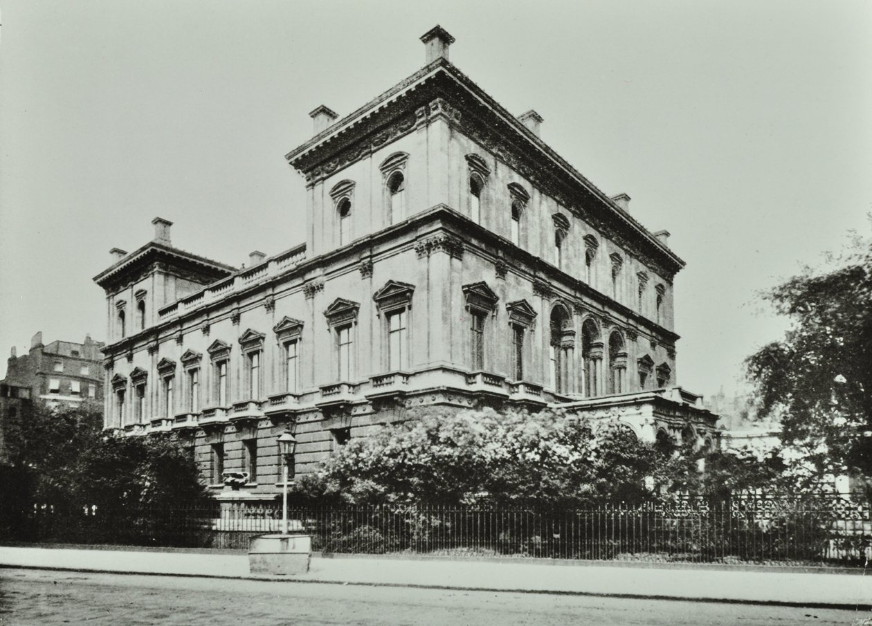 Dorchester House, Park Lane, Westminster LB, 1896 de English Photographer