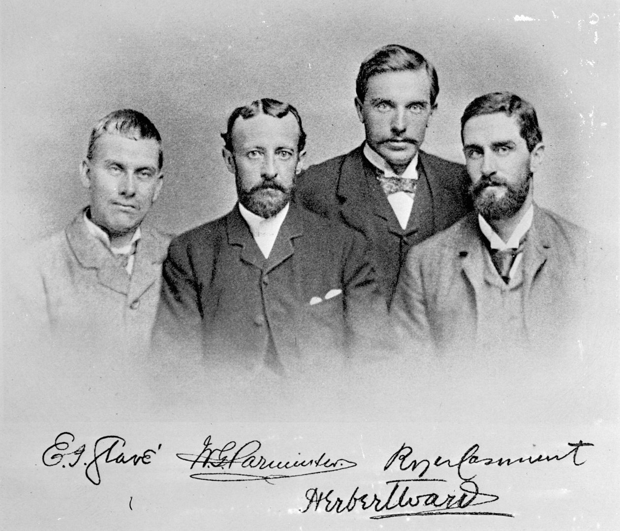 EJ Glave, WG Parminter, Herbert Ward e Roger Casement de English Photographer