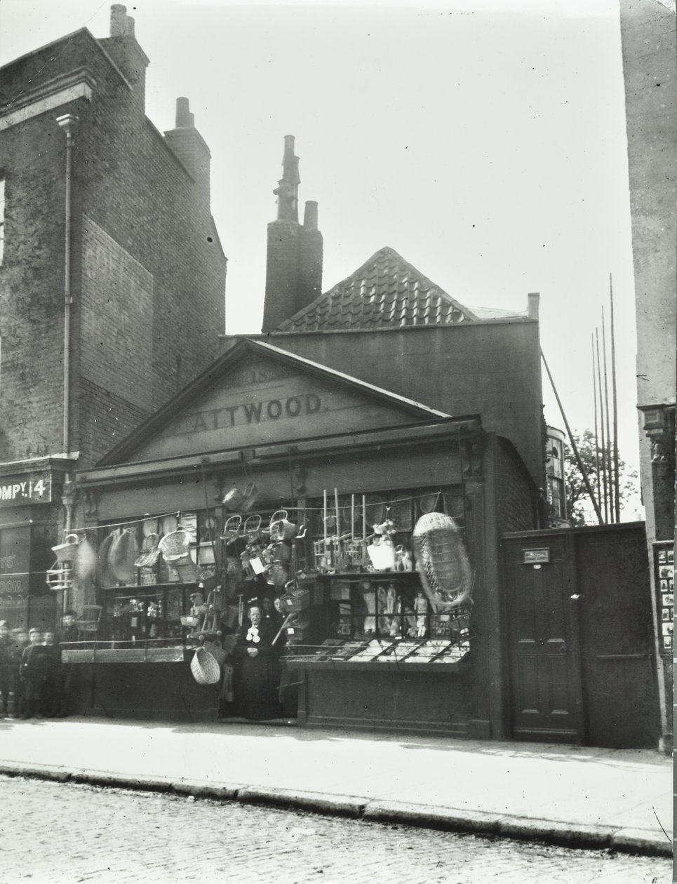 Evelyn Street: por Deptford High Street, Londres, 1899 de English Photographer