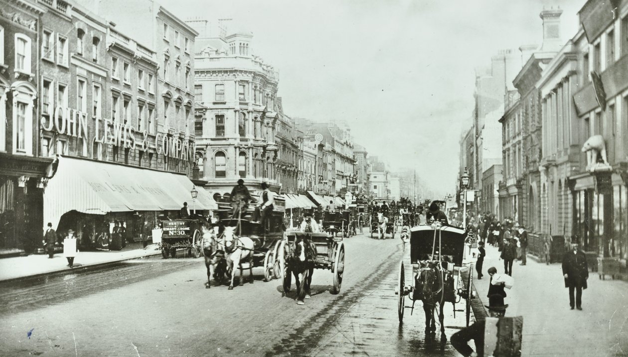 John Lewis, Oxford Street, Westminster LB: olhando para o leste por Oxford Circus, 1890 de English Photographer