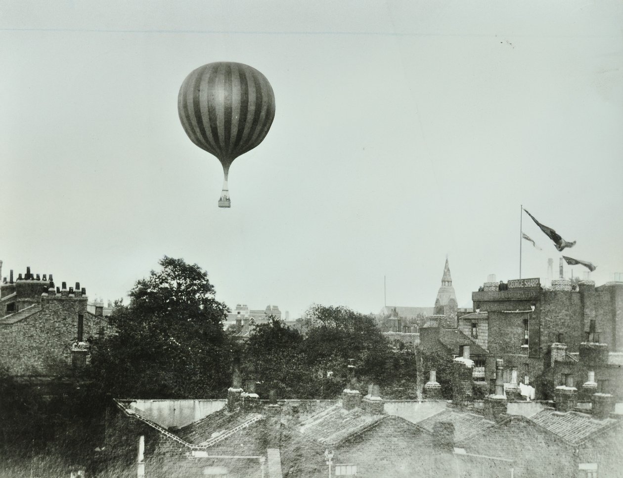 Chão de Recreação Poplar: balão de ar quente, 1892 de English Photographer
