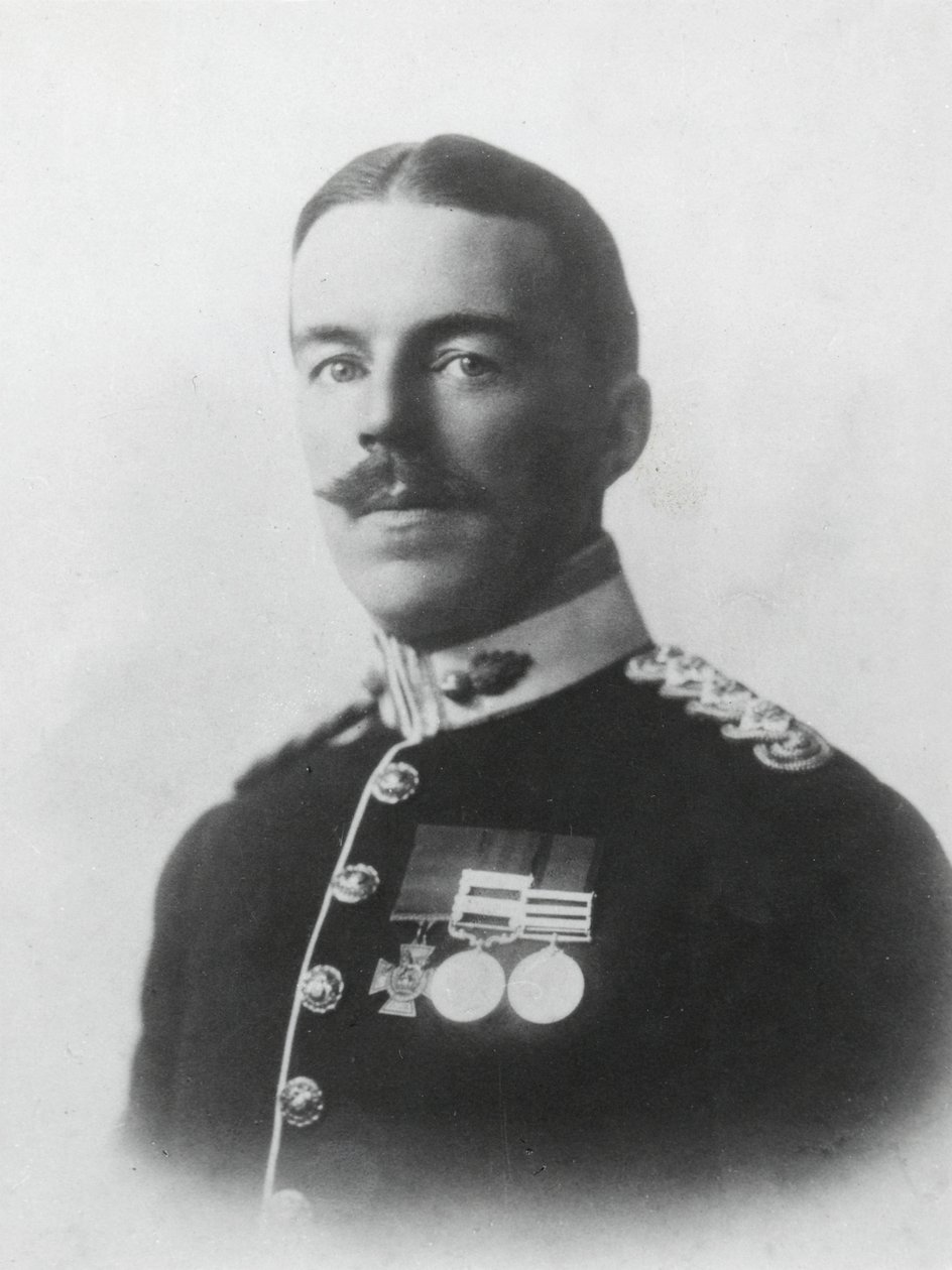 Retrato do capitão Herbert Augustine Carter VC, 1903 de English Photographer