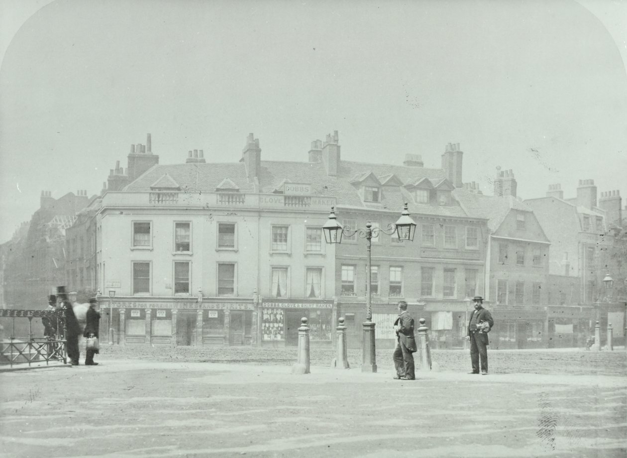 Princes Street, Westminster LB: do santuário, 1885 de English Photographer