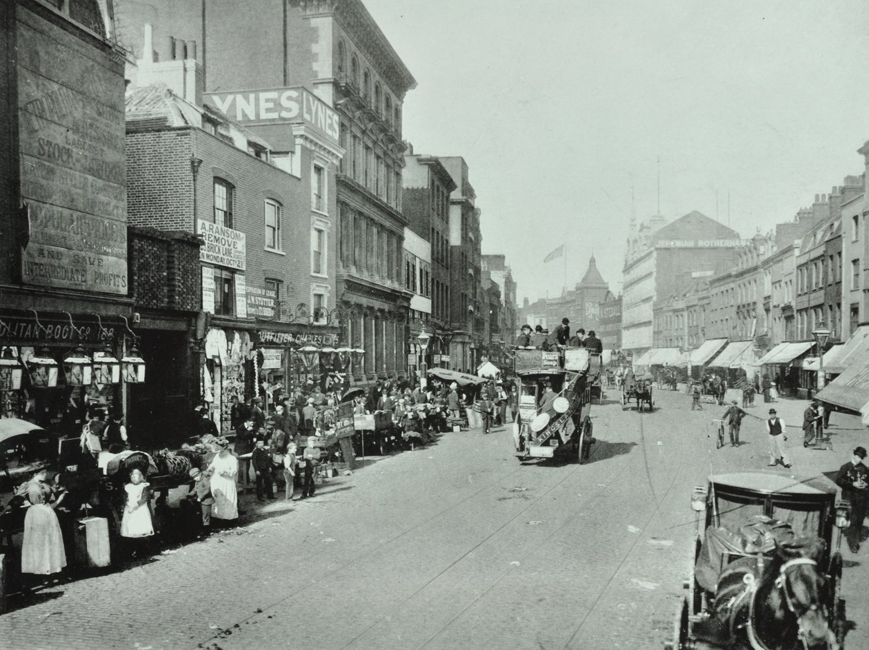 Shoreditch High Street: olhando para o norte, 1896 de English Photographer