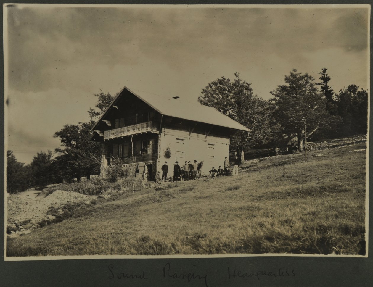 Sede de Atendimento Sonoro, 1915-19 de English Photographer