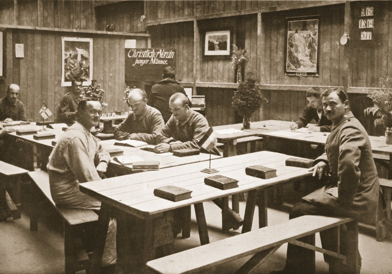 A sala de leitura, Handforth, ilustração de prisioneiros alemães na Grã-Bretanha (fotogravura) de English Photographer