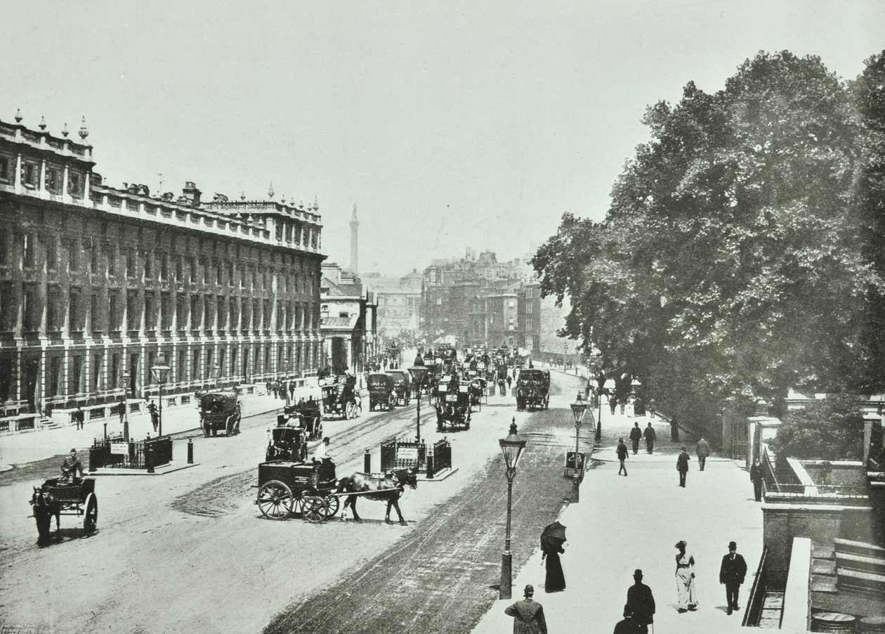 Whitehall, Westminster LB: olhando para o norte, 1890 de English Photographer