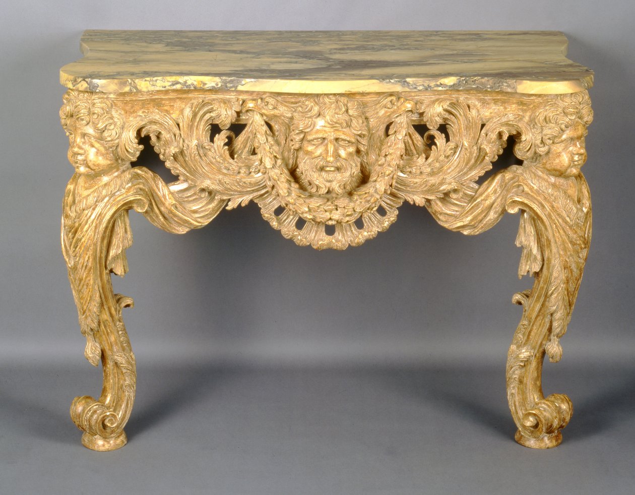 Uma mesa de console George II, c.1740 (giltwood esculpida) de English School
