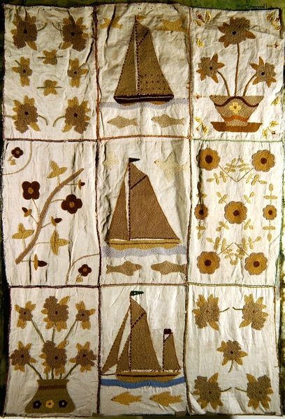 Uma cama acolchoada para barcas e flores (lã sobre algodão) de English School