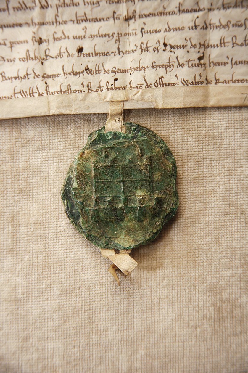 Antigo selo com uma imagem do castelo original, feito para Guilherme de Albini IV, c.1267 (papel & cera) de English School