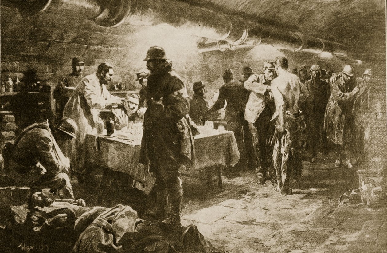 No trabalho em um posto de socorro da adega sob um forte de Verdun, 1914-19 de English School
