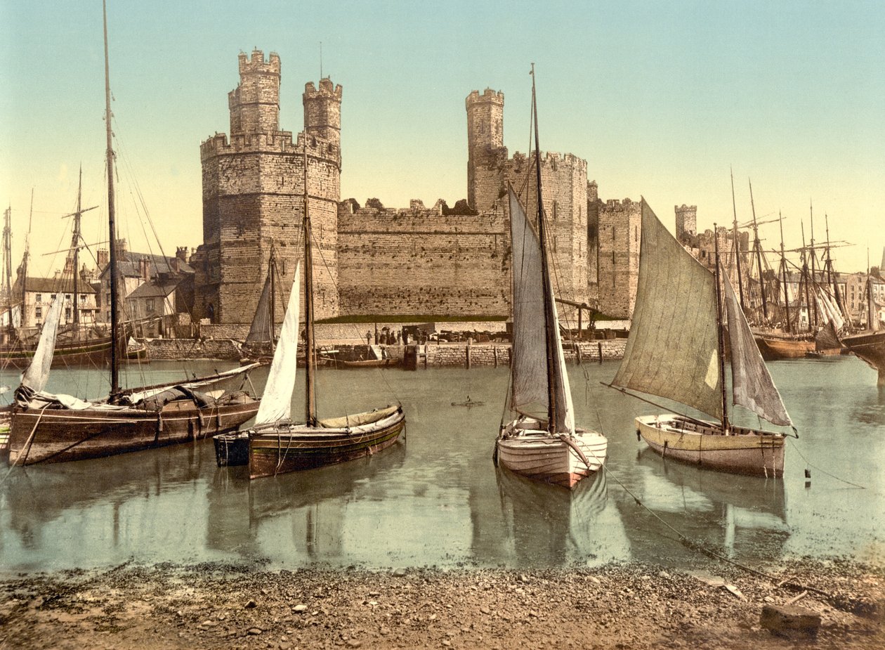 Castelo de Carnarvon (foto colorida à mão) de English School
