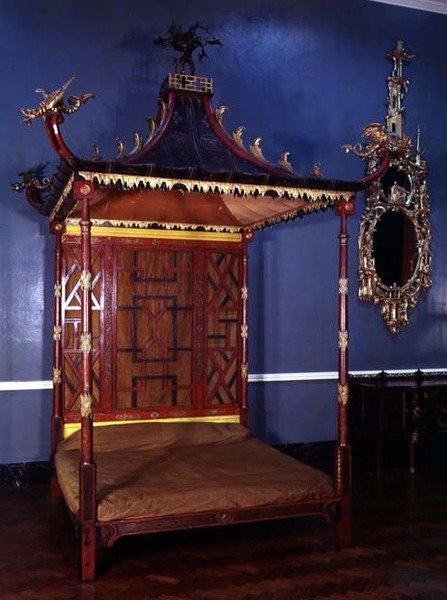 Cama Chippendale estilo chinês, de Badminton, Gloucestershire, 1750-54 de English School