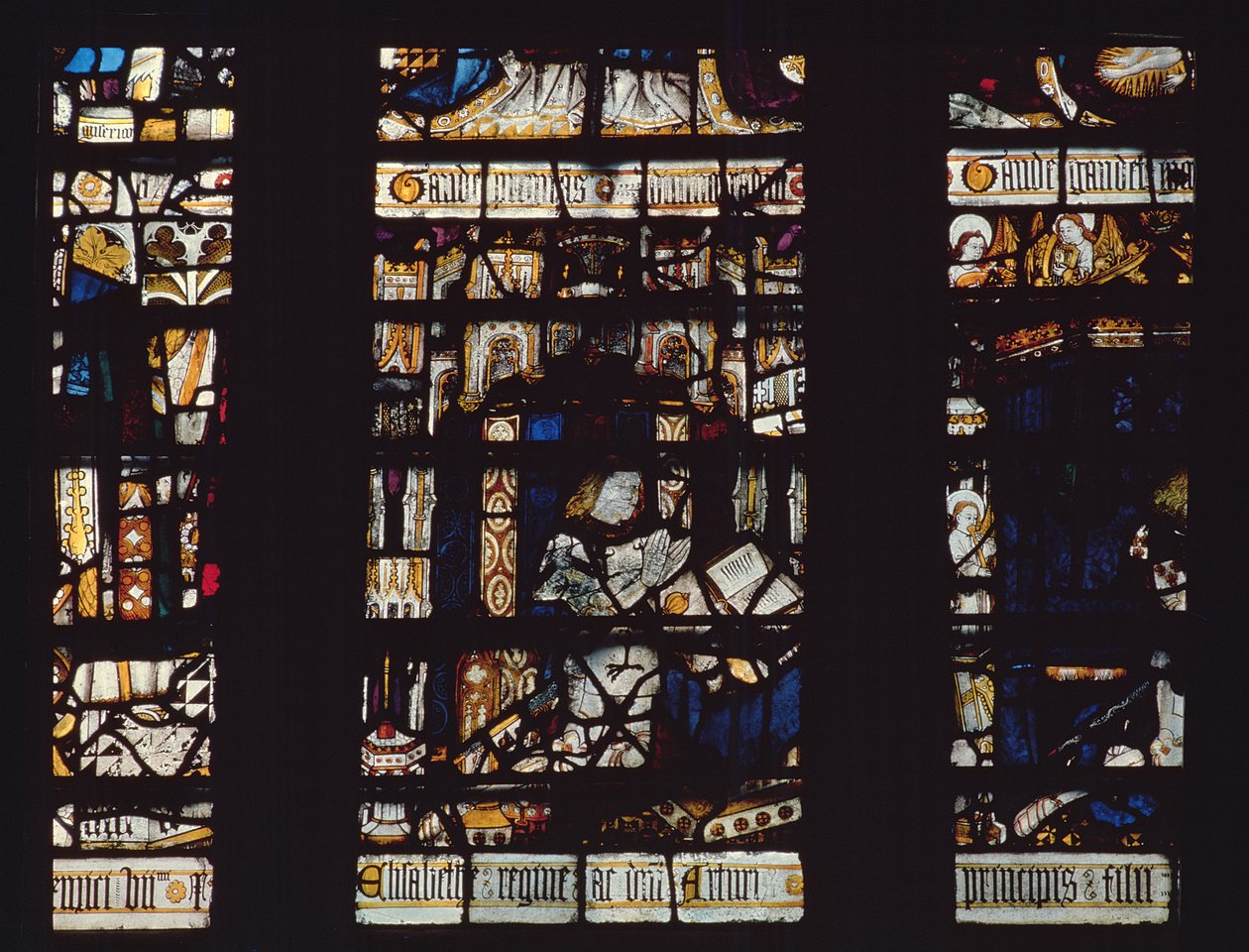 Detalhe de uma das janelas, meados do século XV de English School