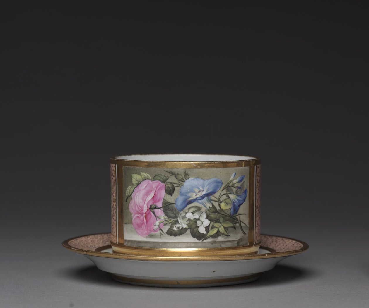 Prato, feito por Worcester Porcelain Factory, c.1810 de English School