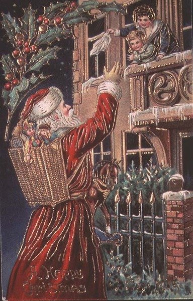 O Pai Natal Acenando a uma Mãe e Filho de English School