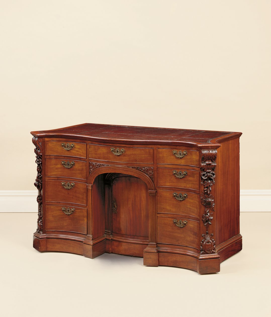 Mesa de encaixe George III, atribuída a Wright & Elwick (fl.1747-71), c.1760 (mogno) de English School