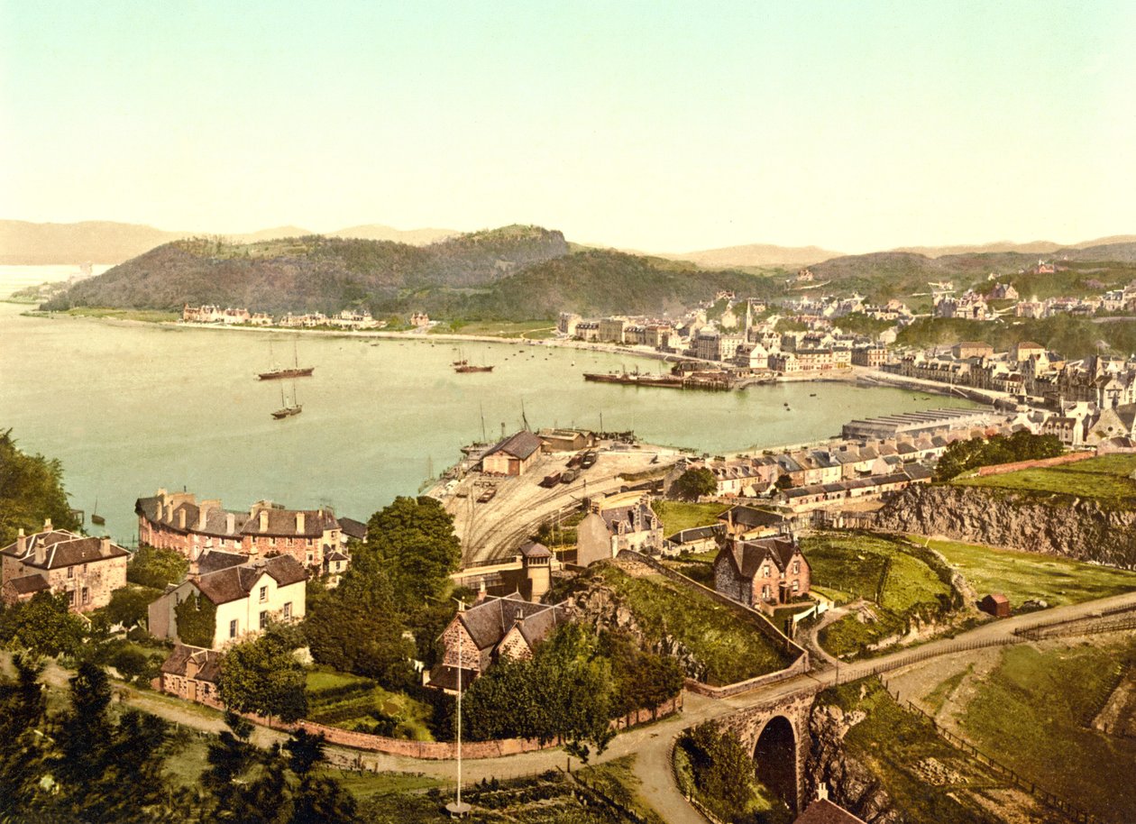 Oban (foto colorida à mão) de English School
