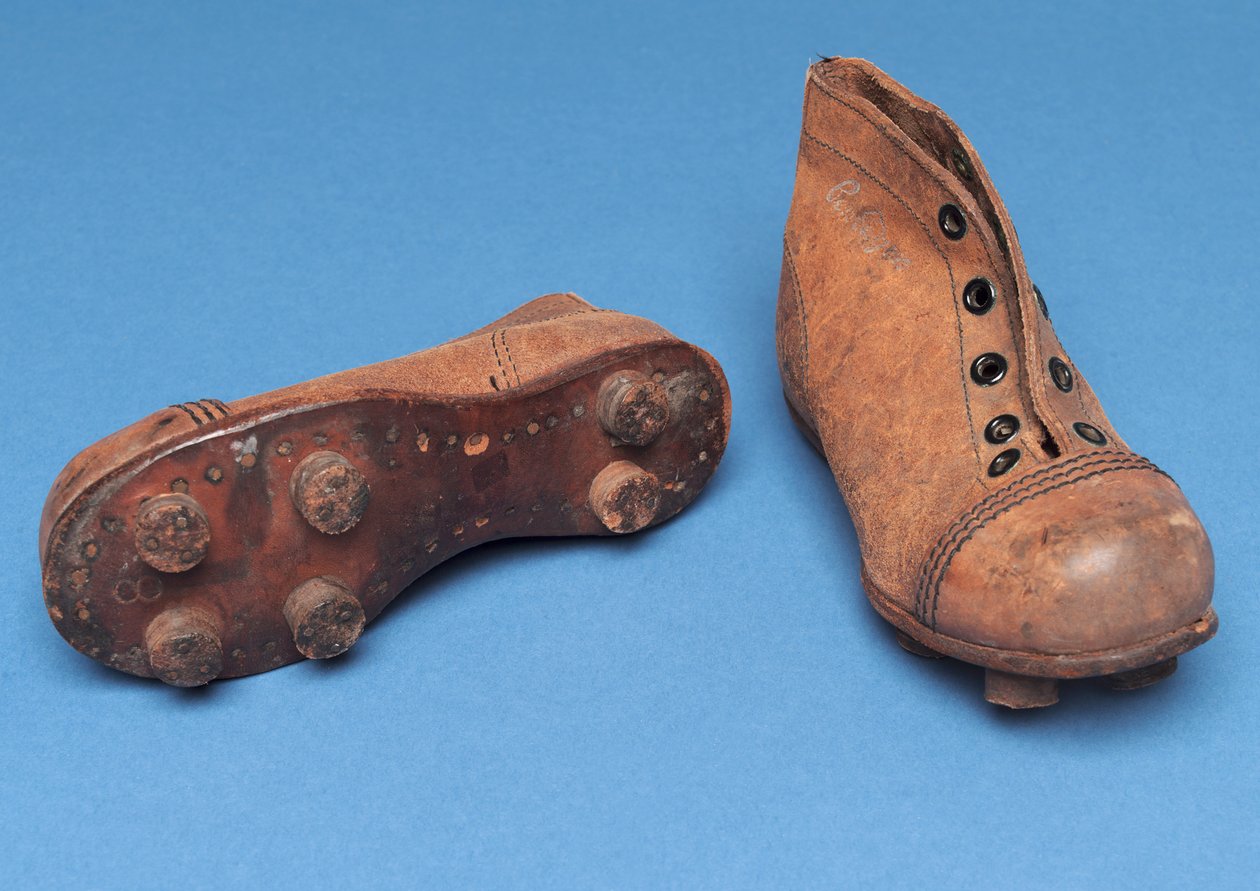 Par de botas para criança tamanho 7, 1920 (couro) de English School