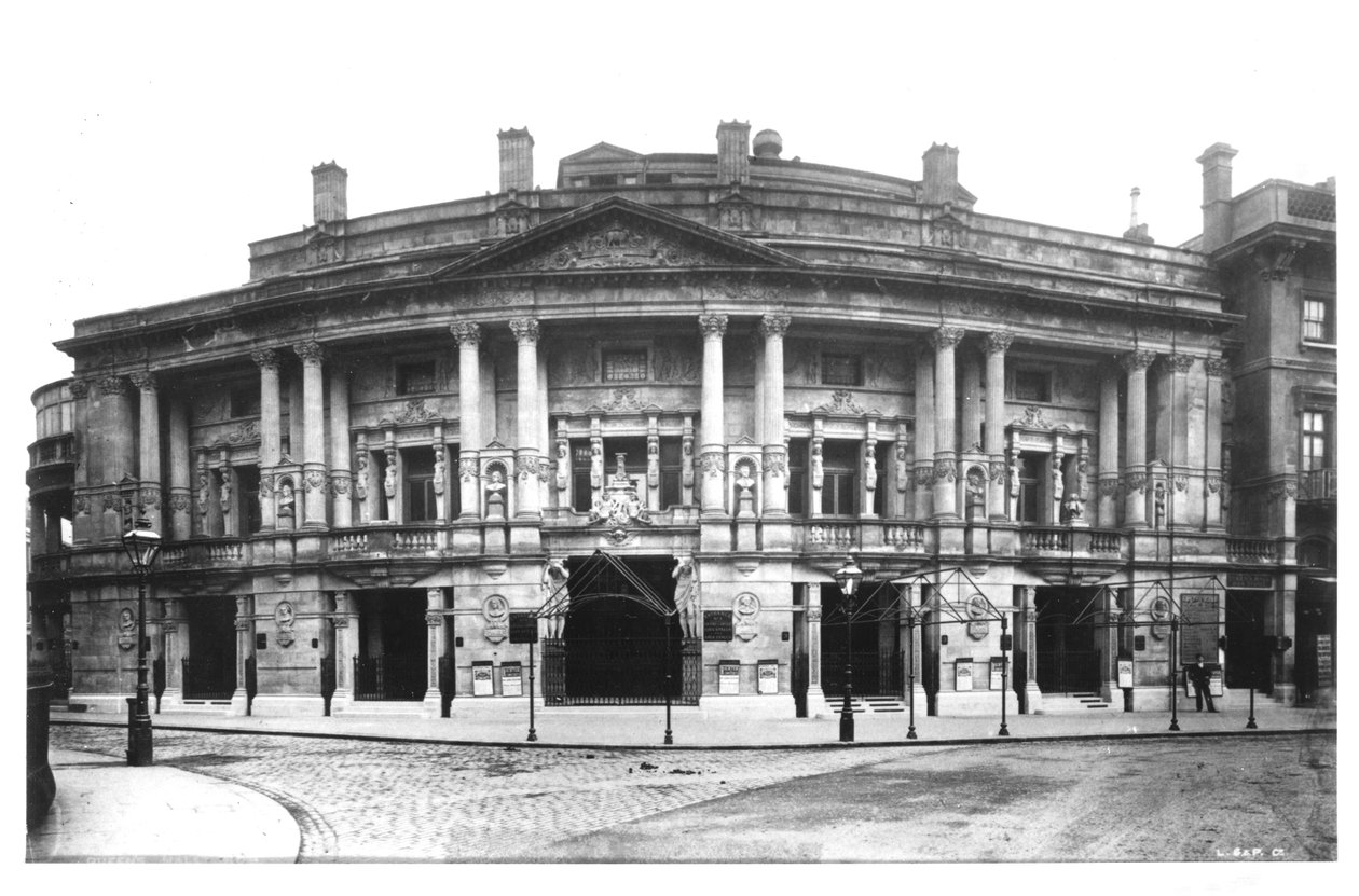 Queens Hall em Langham Place, Londres, 1896 de English School