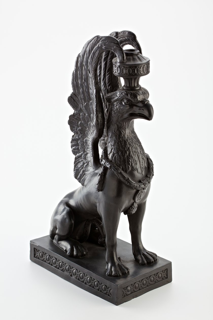 Staffordshire Wedgwood basalto ware castiçal sob a forma de um grifo, c.1771-80 (utensílios de basalto) de English School