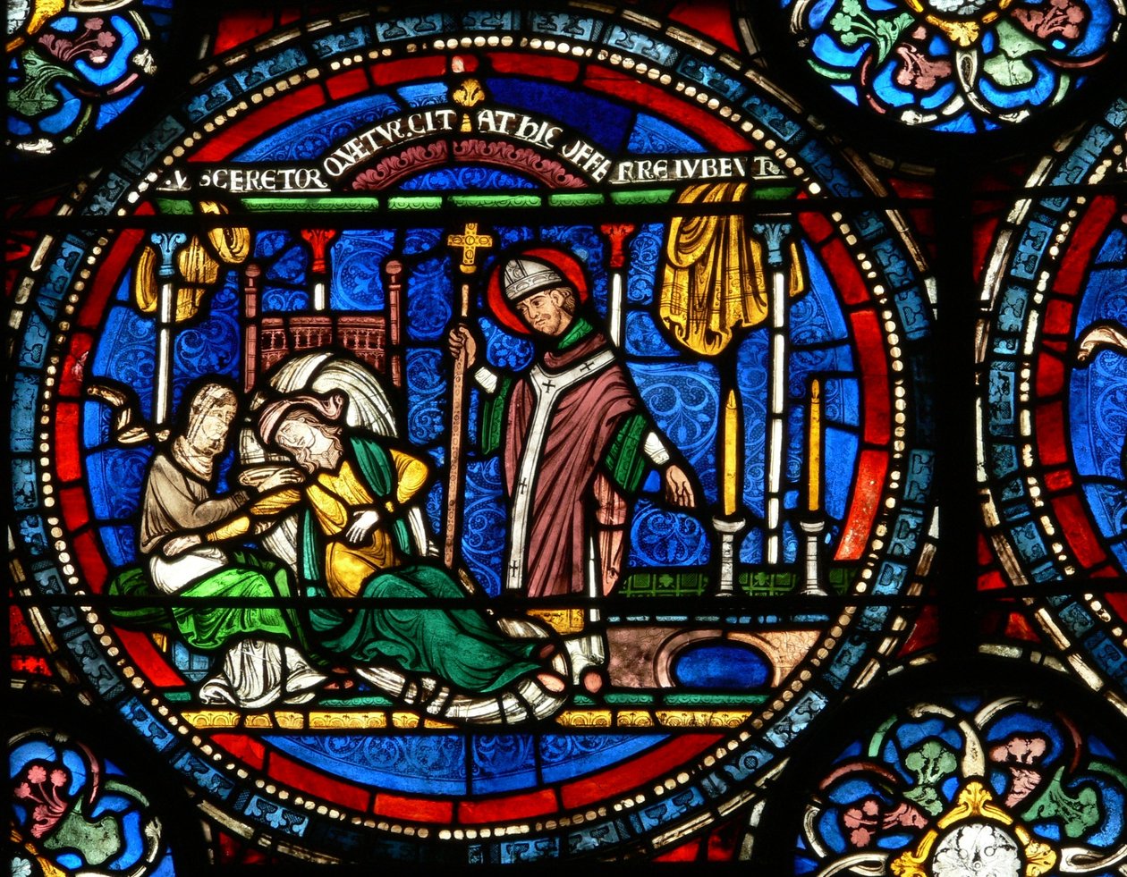 Janela n4 retratando uma cena de um St Thomas Becket Janela milagrosa: Julia Puintel disse para ir ao túmulo de English School