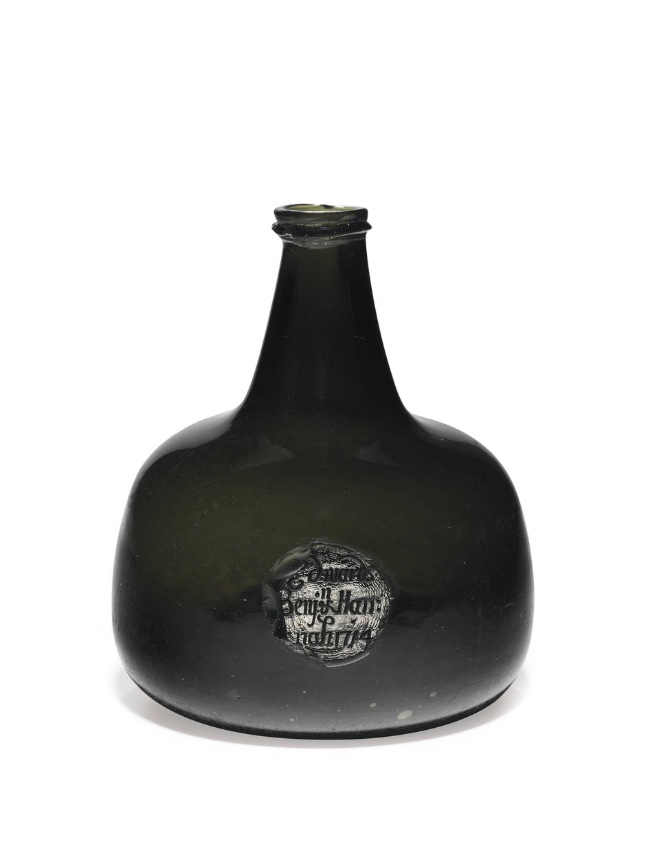 Garrafa de vinho em forma de macete com borda de barbante e base de encaixe, 1714 de English School