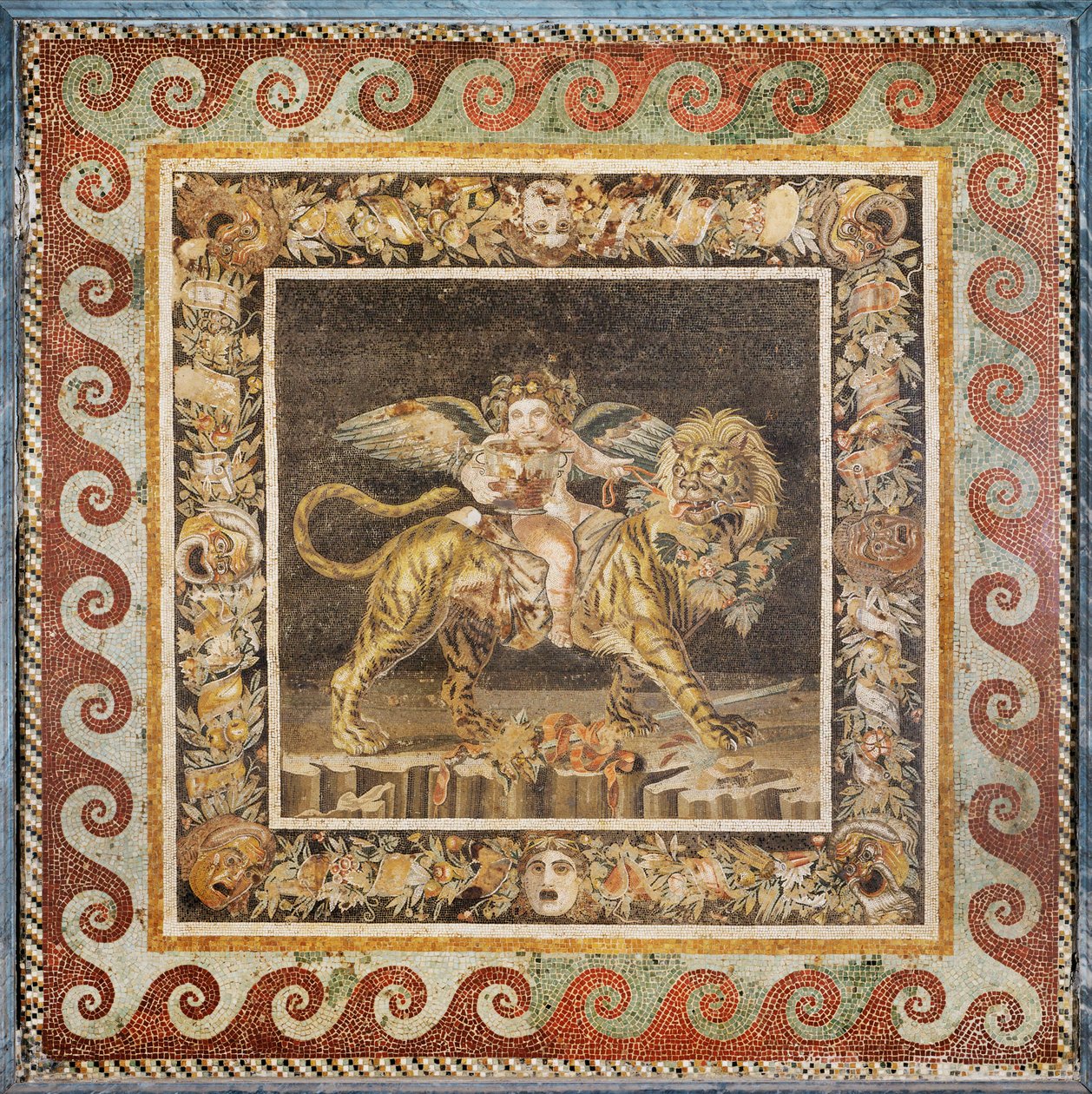 Dionísio em criança, no dorso de um tigre, uma grinalda de folhas e máscaras de teatro de Erich Lessing