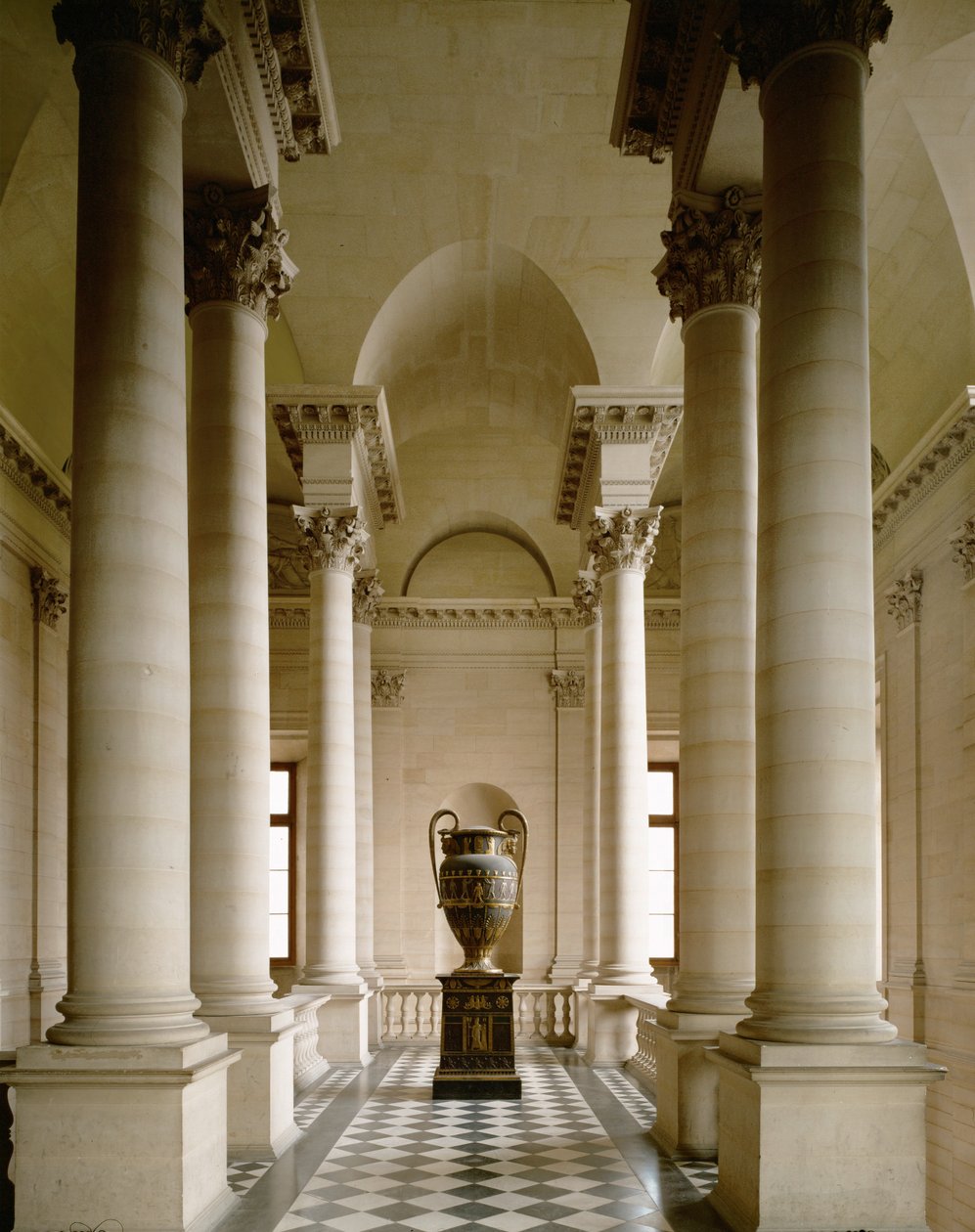 Palácio do Louvre ... de Erich Lessing