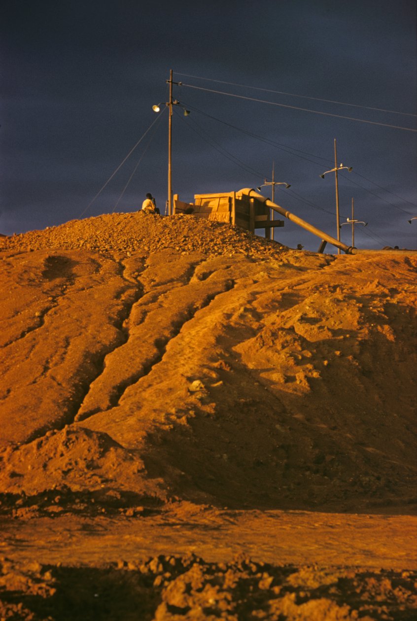 Mina de estanho no planalto de Jos, Nigéria, África de Erich Lessing