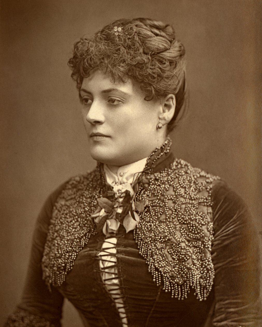 Sophie Eyre, atriz britânica, 1887. de Ernest Barraud