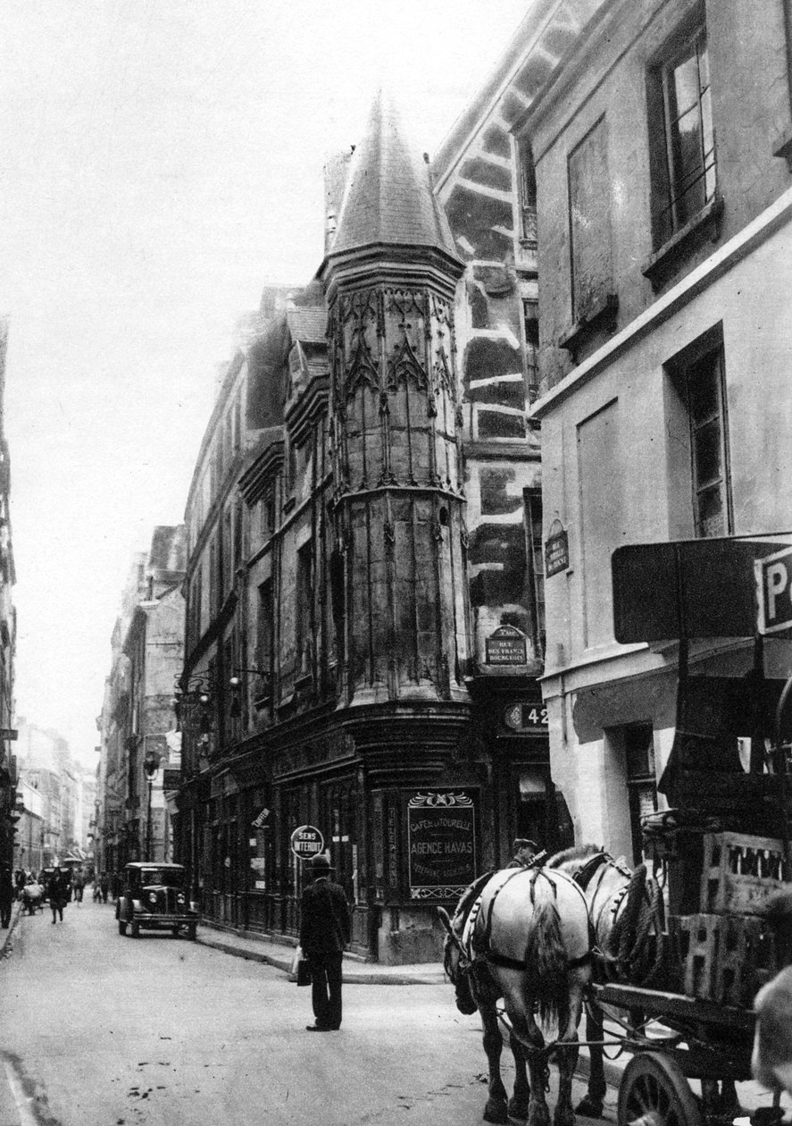 Rue Vieille du Temple, Hotel Barbette, Paris, 1931. de Ernest Flammarion