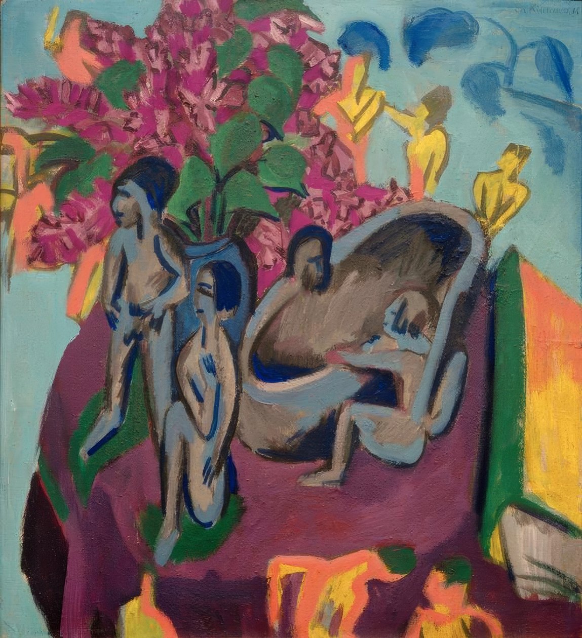 Natureza morta com esculturas e flores de Ernst Ludwig Kirchner