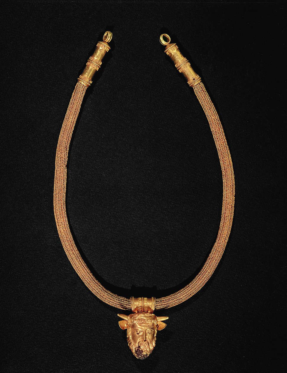 Colar com um pingente de cabeça humana (ouro) de Etruscan