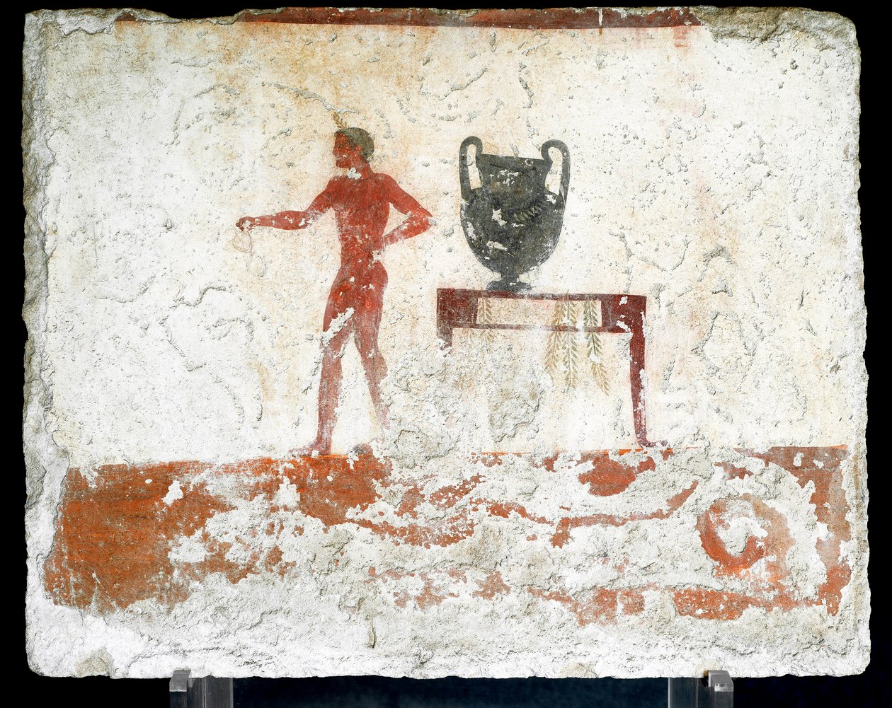 Arte etrusca: uma efebe jovem nua perto de uma mesa onde se coloca um vaso. Fresco do túmulo do "mergulhador". Do cemitério do sul de Paestum. 480-470 AC. Museo Archeologico Nazionale, Paestum de Etruscan