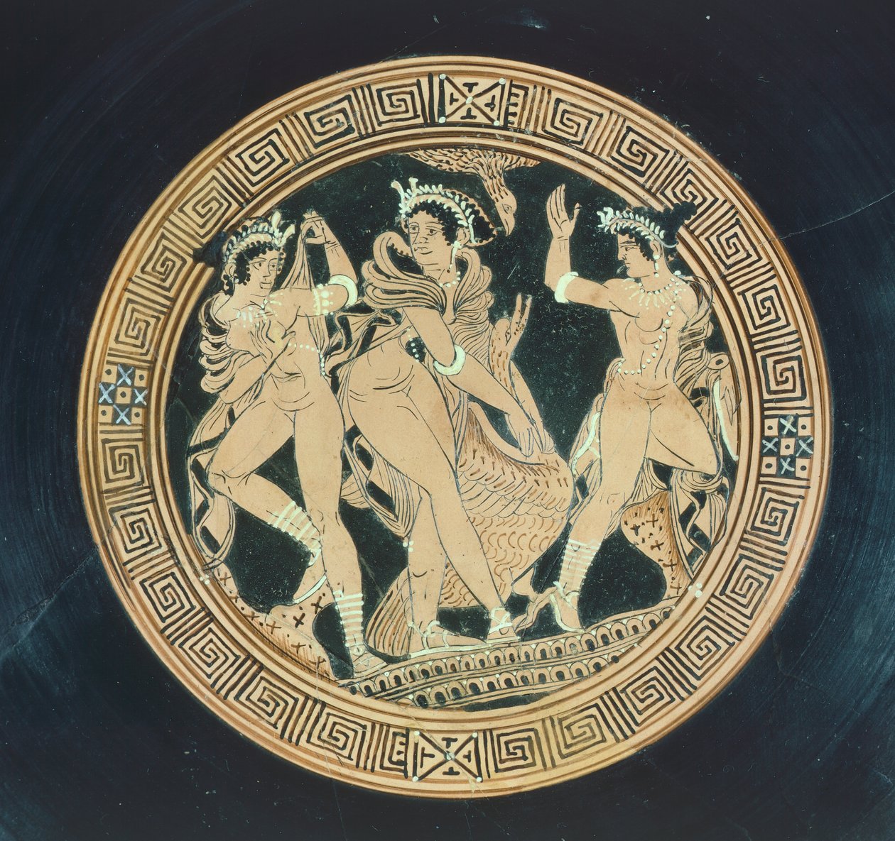 Kylix, detalhe. Cerâmica com algarismos vermelhos. Civilização Etrusca, Século V-4 AC. de Etruscan