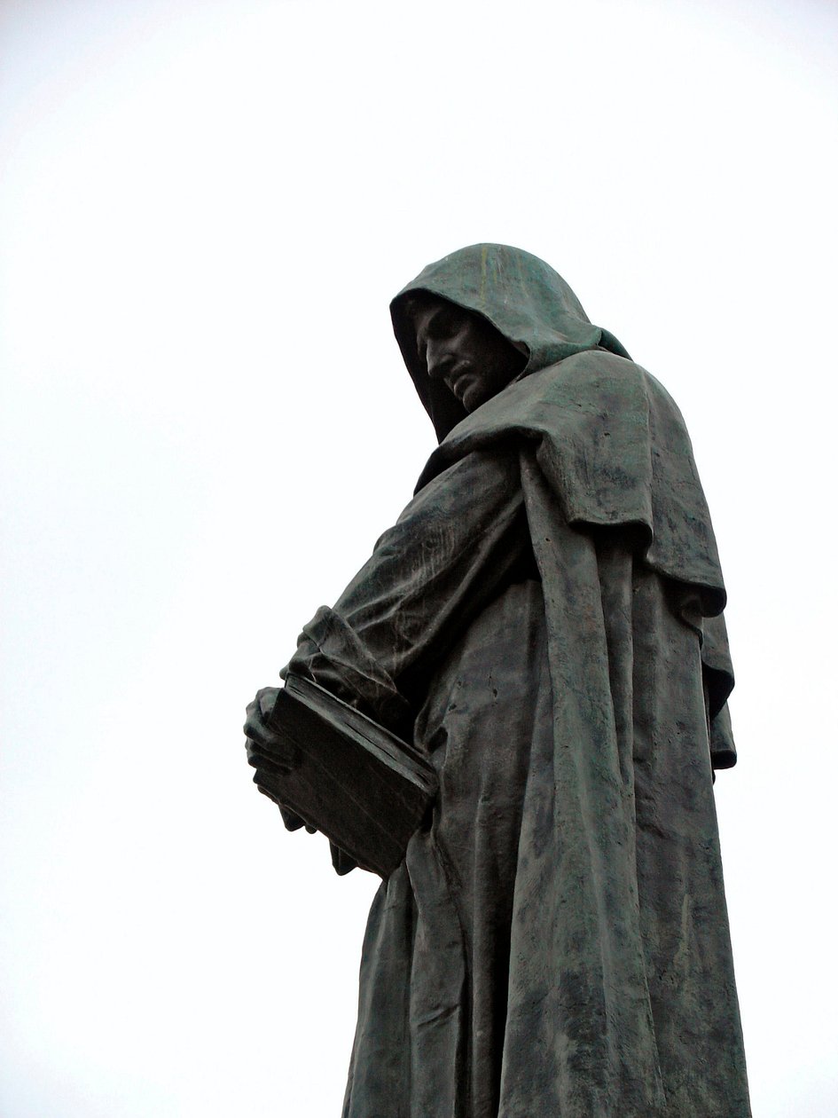 Monumento a Giordano Bruno (1548-1600) Filósofo e irmão dominicano. Escultura de Ettore Ferrari (1845-1929) 1889 Campo dei Fiori, Roma de Ettore Ferrari