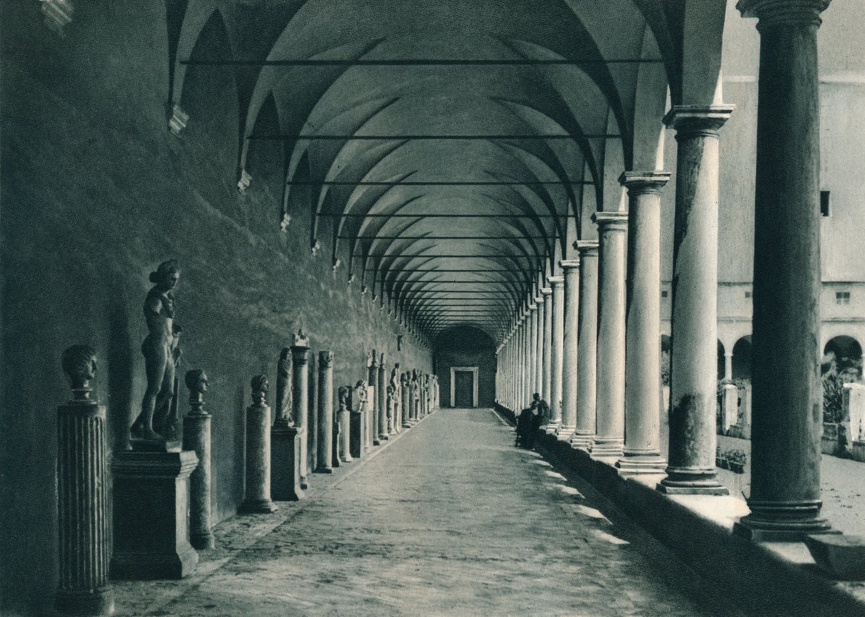 Claustros no museu dos banhos de Diocleciano, Roma, Itália, 1927 de Eugen Poppel
