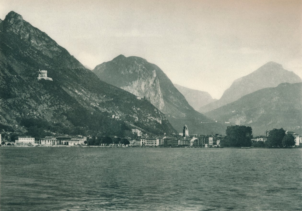 Riva del Garda do Lago de Garda, Itália, 1927 de Eugen Poppel