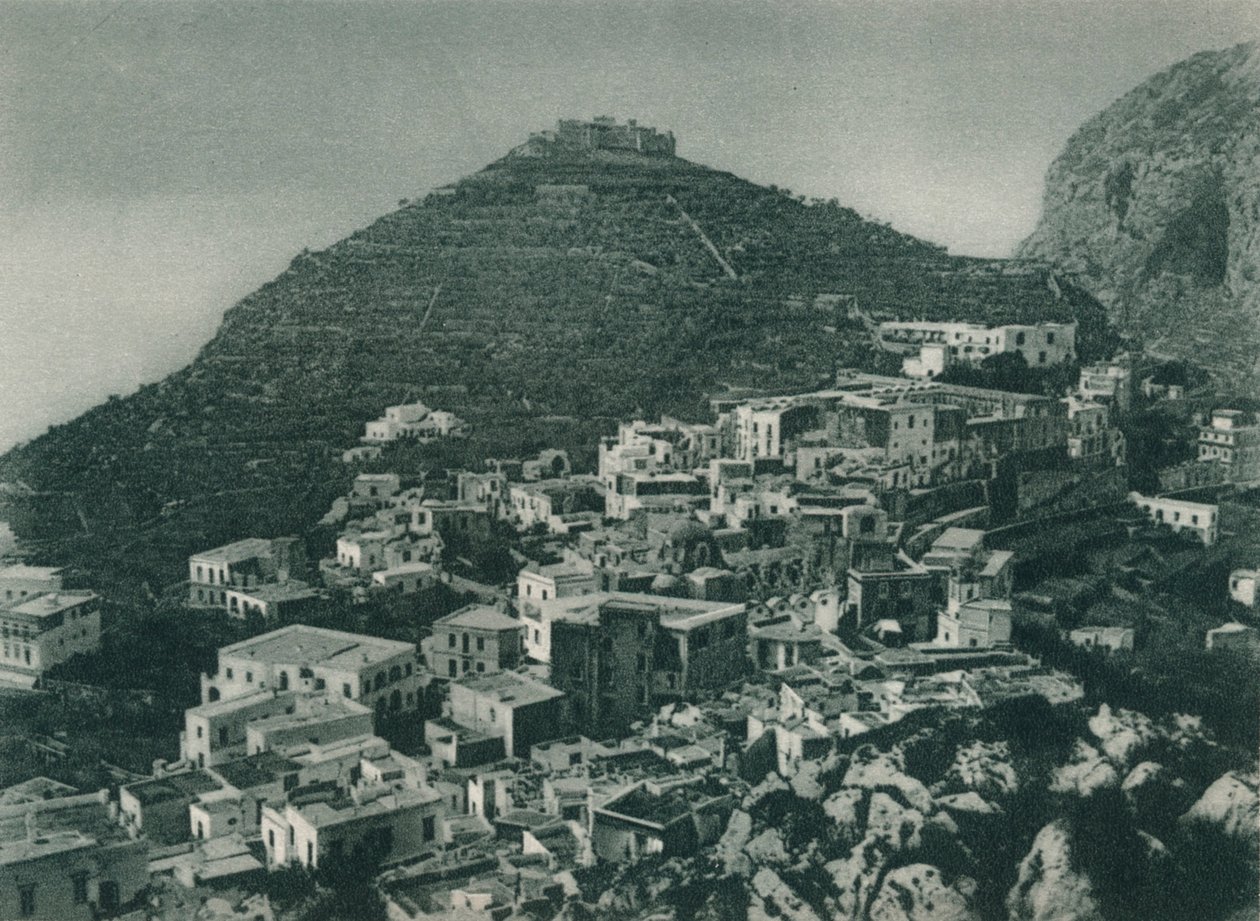 Vista de Capri com o Monte Tiberio, Itália, 1927 de Eugen Poppel