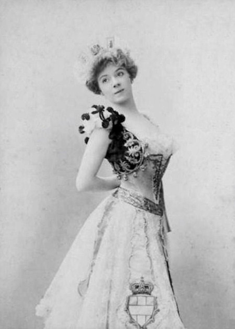 Retrato de Amélie Diéterle por Eugène Pirou. de Eugene Pirou