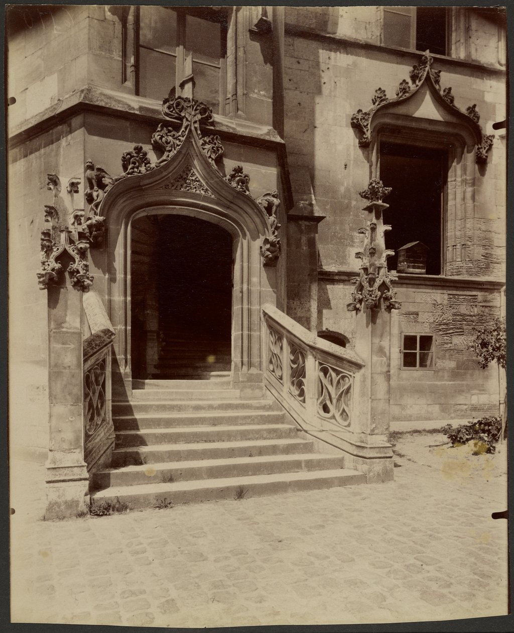 Beauvais, antigo palácio de justiça de Eugène Atget