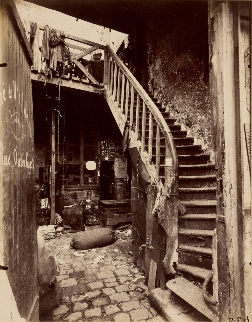 Cité Trebert, Porte d
