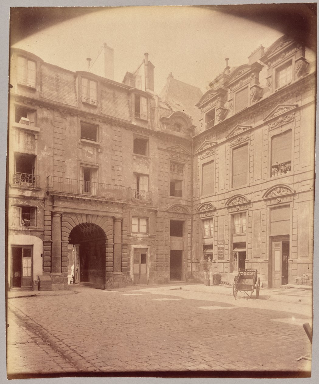 Hôtel de Sully de Eugène Atget